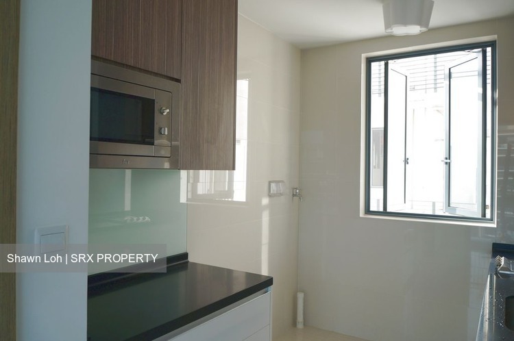 The Palette (D18), Condominium #182469502